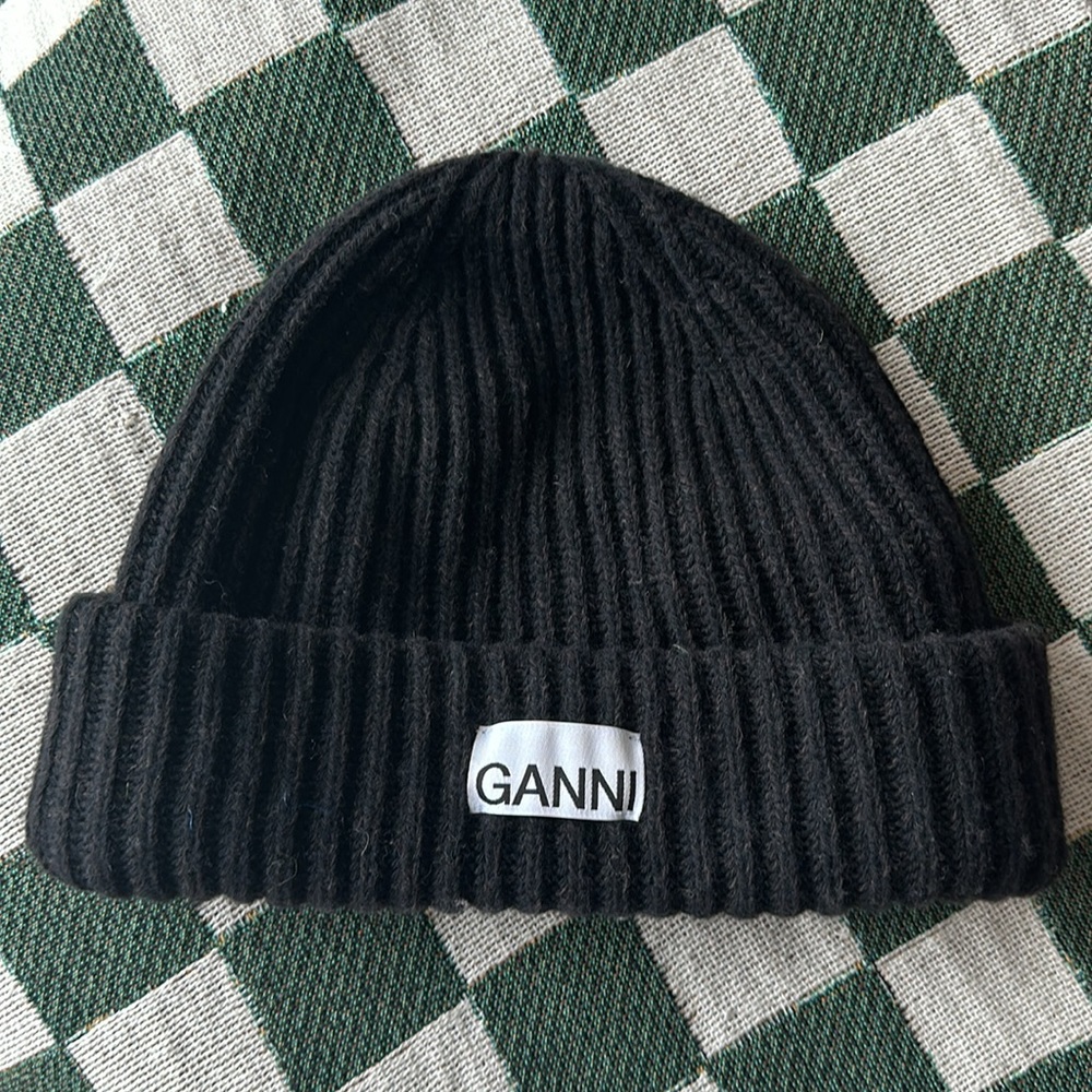 GANNI Rib Knit Beanie - Black